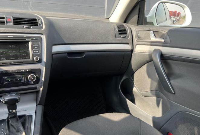 Skoda Octavia II (A5) Рестайлинг с пробегом 2012 года, цена 890 000 рублей, 188743 км, лифтбек, Автокод Объявления