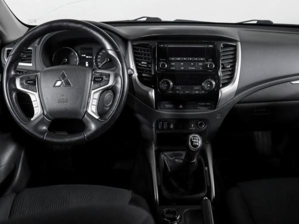 Mitsubishi Pajero Sport III с пробегом 2019 года, цена 3 000 000 рублей, 97000 км, внедорожник, Автокод Объявления