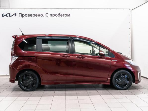 Honda Freed I Рестайлинг с пробегом 2014 года, цена 1 050 000 рублей, 106189 км, компактвэн, Автокод Объявления