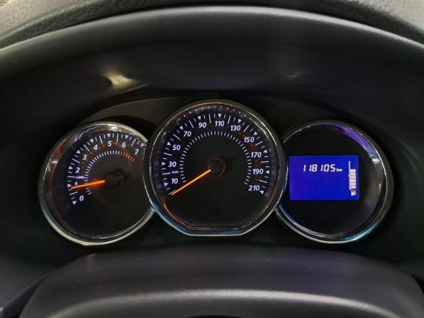 Renault Sandero II с пробегом 2017 года, цена 960 000 рублей, 118102 км, хэтчбек, Автокод Объявления