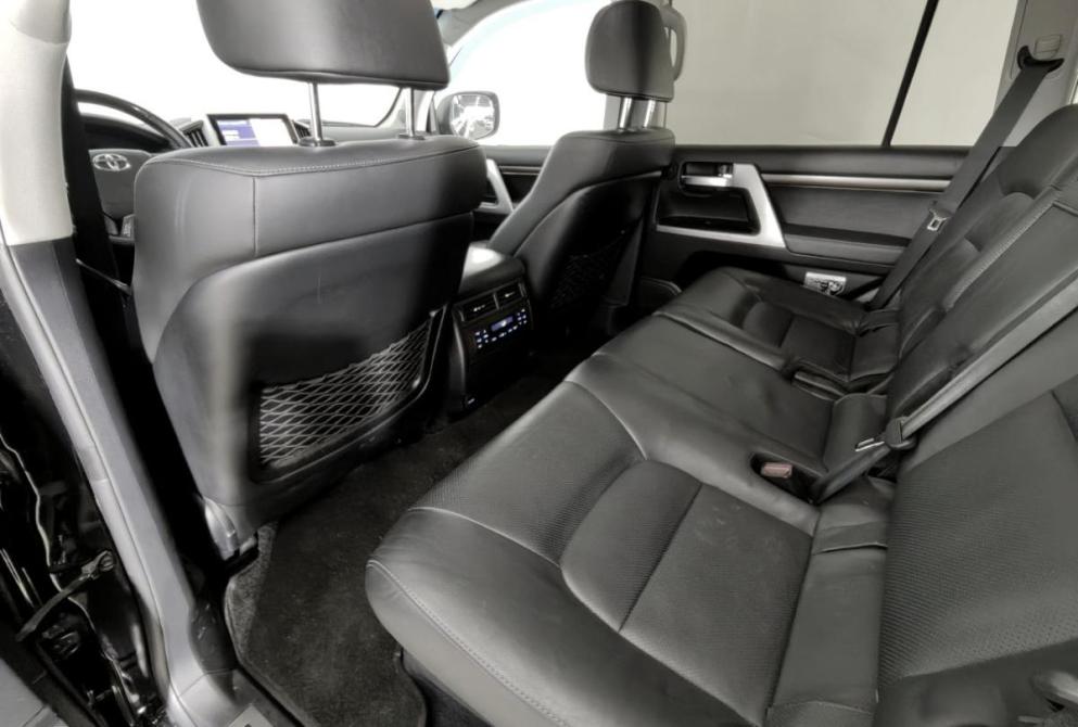 Toyota Land Cruiser 200 Series Рестайлинг 2 Волгоград  - изображение 37