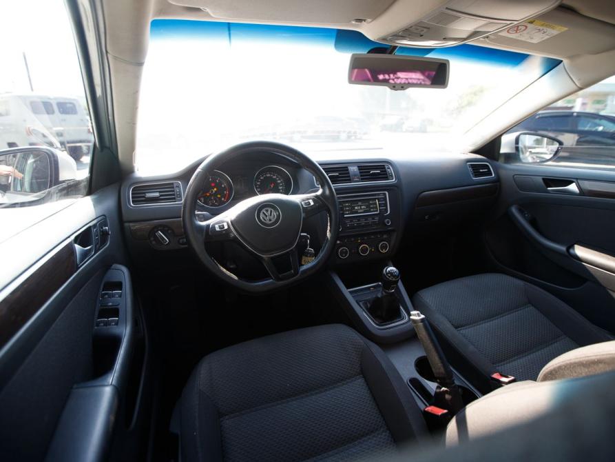 Volkswagen Jetta VI Рестайлинг Челябинск  - изображение 9