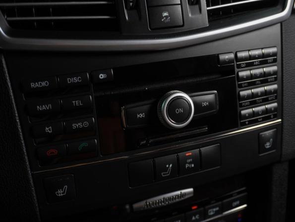 Mercedes-Benz E-Класс IV (W212 S212 C207) с пробегом 2009 года, цена 1 499 000 рублей, 311646 км, седан, Автокод Объявления