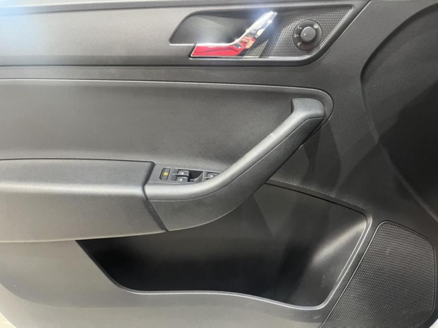 Skoda Rapid I Курск  - изображение 14