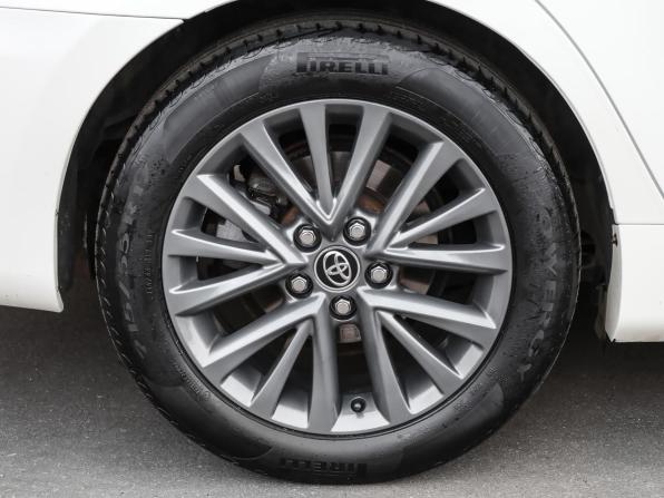 Toyota Camry VII (XV50) Рестайлинг с пробегом 2015 года, цена 1 949 000 рублей, 179815 км, седан, Автокод Объявления