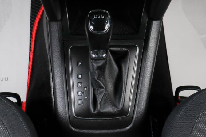 Skoda Yeti I Рестайлинг с пробегом 2014 года, цена 1 059 000 рублей, 184842 км, внедорожник, Автокод Объявления