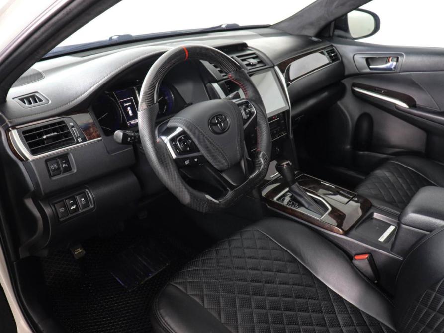 Toyota Camry VII (XV50) Рестайлинг Химки  - изображение 9