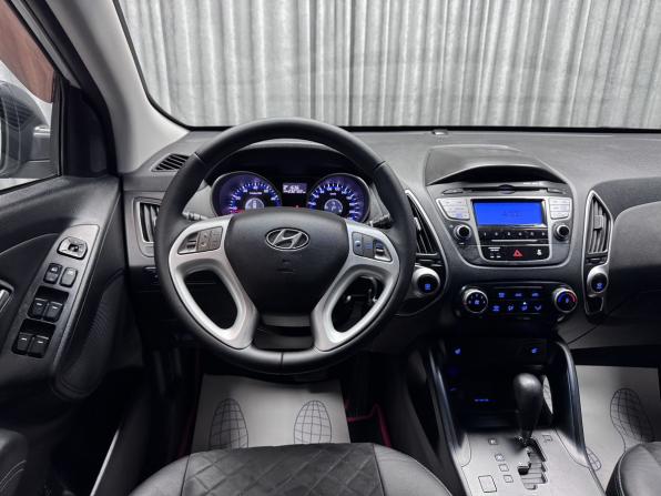 Hyundai ix35 I с пробегом 2011 года, цена 1 200 000 рублей, 232722 км, внедорожник, Автокод Объявления
