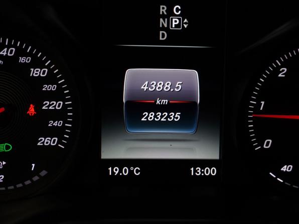 Mercedes-Benz V-Класс III (W447) с пробегом 2014 года, цена 2 763 000 рублей, 283234 км, минивэн, Автокод Объявления