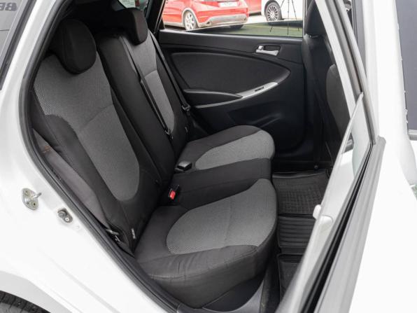 Hyundai Solaris I с пробегом 2014 года, цена 849 000 рублей, 185659 км, хэтчбек, Автокод Объявления
