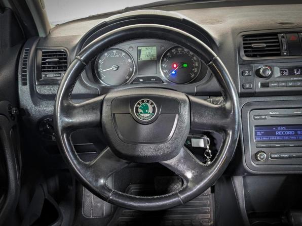 Skoda Fabia II Рестайлинг с пробегом 2011 года, цена 769 900 рублей, 179000 км, универсал, Автокод Объявления