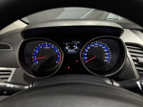 Hyundai Elantra V (MD) Рестайлинг с пробегом 2014 года, цена 995 000 рублей, 189522 км, седан, Автокод Объявления