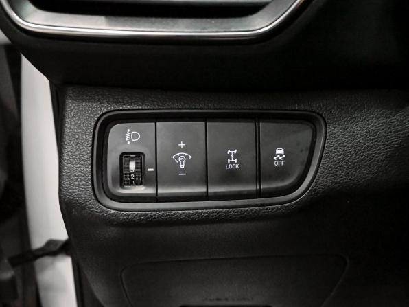 Hyundai Santa Fe IV с пробегом 2018 года, цена 2 800 000 рублей, 162196 км, внедорожник, Автокод Объявления