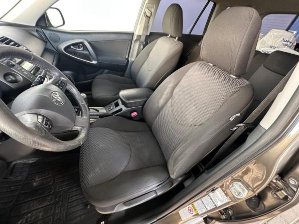 Toyota RAV4 III (XA30) Рестайлинг с пробегом 2012 года, цена 1 600 000 рублей, 124753 км, внедорожник, Автокод Объявления