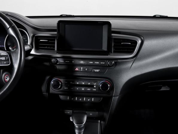 Kia Ceed III с пробегом 2019 года, цена 1 690 000 рублей, 75172 км, хэтчбек, Автокод Объявления