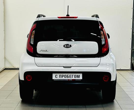 Kia Soul II Рестайлинг с пробегом 2018 года, цена 1 916 000 рублей, 59762 км, хэтчбек, Автокод Объявления