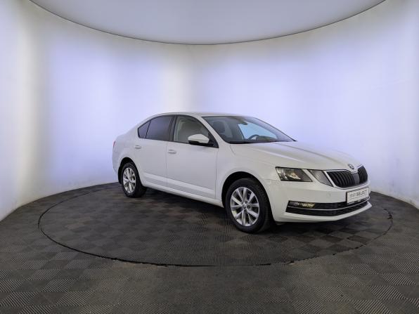 Skoda Octavia III (A7) Рестайлинг с пробегом 2019 года, цена 1 790 000 рублей, 94440 км, лифтбек, Автокод Объявления