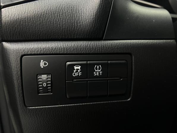 Mazda 3 III (BM) с пробегом 2014 года, цена 1 200 000 рублей, 190192 км, седан, Автокод Объявления