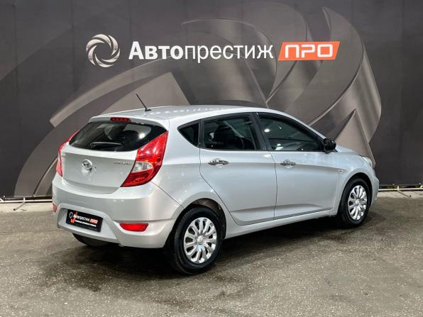 Hyundai Solaris I с пробегом 2011 года, цена 680 000 рублей, 131497 км, хэтчбек, Автокод Объявления