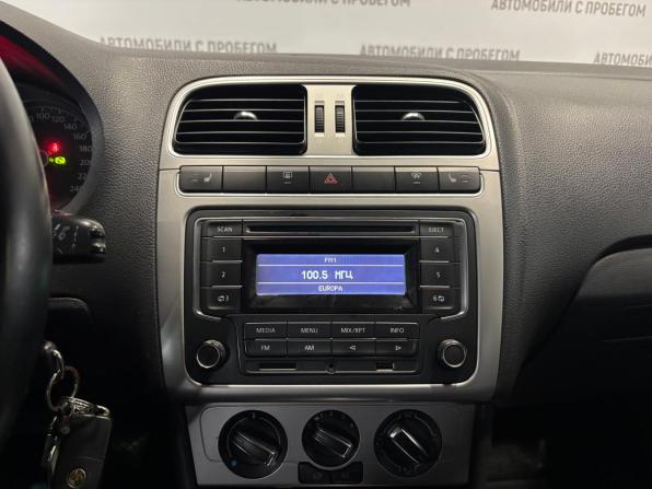 Volkswagen Polo V с пробегом 2013 года, цена 679 000 рублей, 279000 км, седан, Автокод Объявления