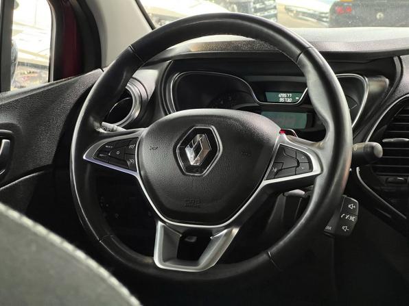 Renault Kaptur I Рестайлинг с пробегом 2020 года, цена 1 695 000 рублей, 127921 км, внедорожник, Автокод Объявления