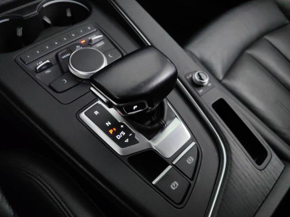 Audi A4 V (B9) с пробегом 2017 года, цена 2 199 000 рублей, 115228 км, седан, Автокод Объявления