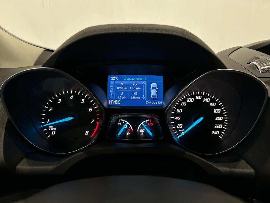 Ford Kuga II Санкт-Петербург  - изображение 23