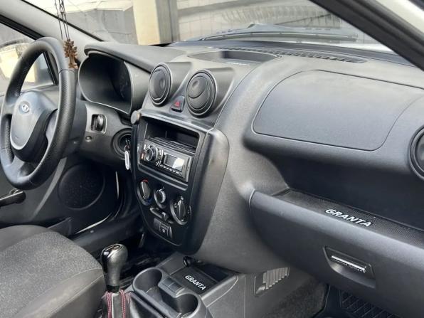 Lada (ВАЗ) Granta I с пробегом 2015 года, цена 330 000 рублей, 268120 км, седан, Автокод Объявления