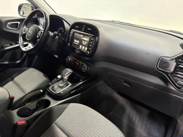 Kia Soul III с пробегом 2021 года, цена 1 817 000 рублей, 49869 км, хэтчбек, Автокод Объявления