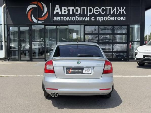 Skoda Octavia II (A5) Рестайлинг с пробегом 2011 года, цена 818 000 рублей, 197597 км, лифтбек, Автокод Объявления