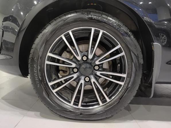 Ford Fiesta Mk6 Рестайлинг с пробегом 2016 года, цена 880 000 рублей, 90549 км, хэтчбек, Автокод Объявления
