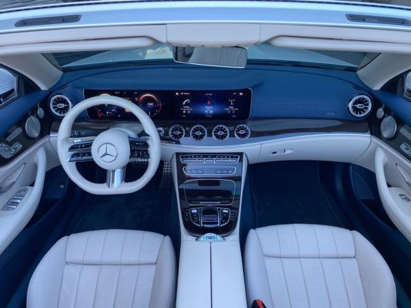 Mercedes-Benz E-Класс V (W213 S213 C238) Рестайлинг с пробегом 2021 года, цена 8 990 000 рублей, 5921 км, кабриолет, Автокод Объявления