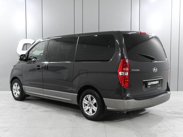 Hyundai H-1 II Рестайлинг 2 с пробегом 2019 года, цена 3 749 000 рублей, 131737 км, минивэн, Автокод Объявления