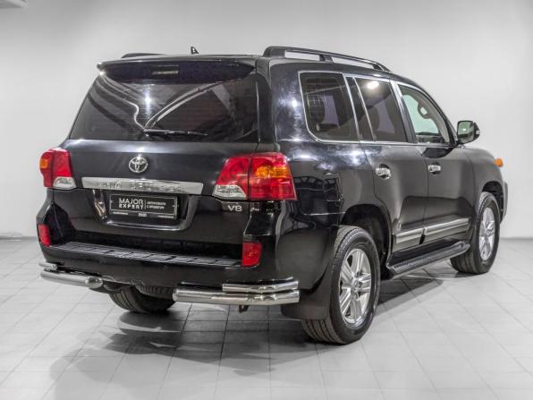 Toyota Land Cruiser 200 Series Рестайлинг 1 с пробегом 2014 года, цена 3 955 000 рублей, 187565 км, внедорожник, Автокод Объявления