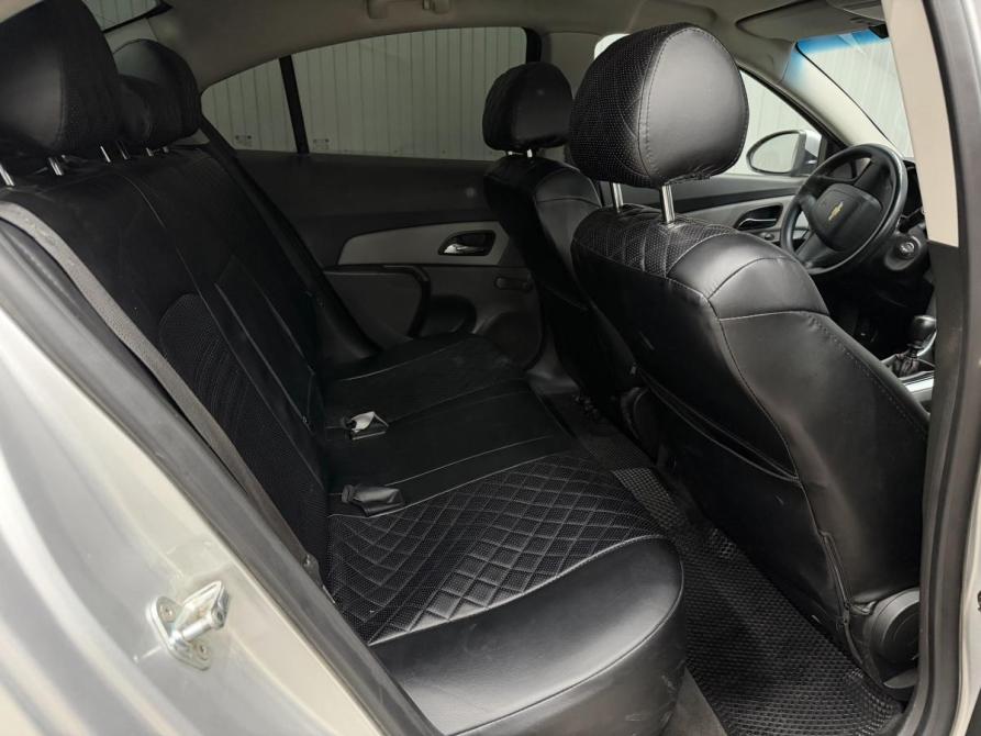 Chevrolet Cruze I Рестайлинг Магнитогорск  - изображение 11