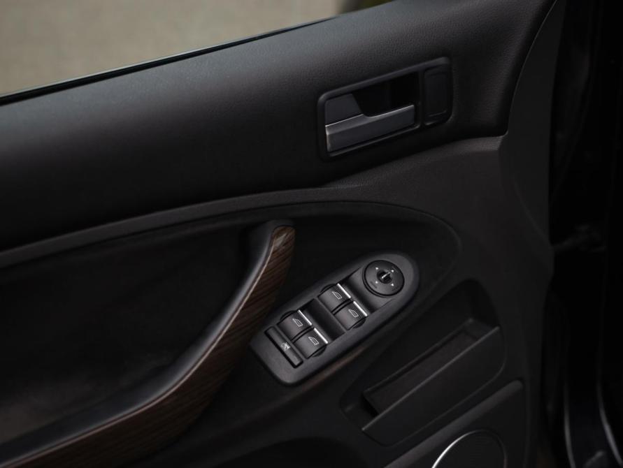 Ford C-MAX I Рестайлинг Санкт-Петербург  - изображение 19