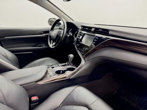 Toyota Camry VIII (XV70) с пробегом 2018 года, цена 3 180 000 рублей, 55990 км, седан, Автокод Объявления