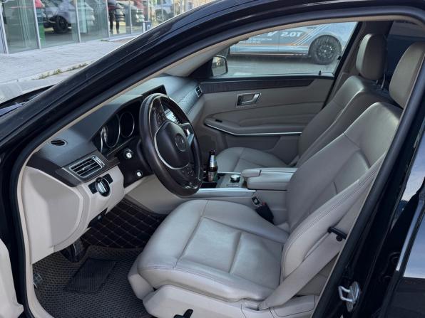 Mercedes-Benz E-Класс IV (W212 S212 C207) Рестайлинг с пробегом 2013 года, цена 2 035 000 рублей, 248262 км, седан, Автокод Объявления