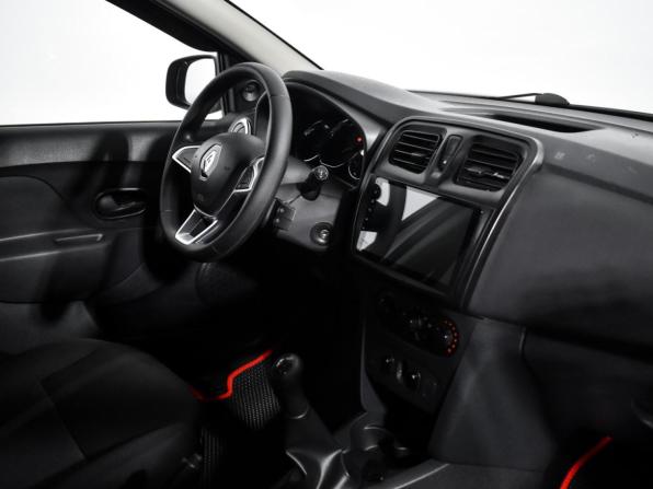 Renault Sandero II Рестайлинг с пробегом 2019 года, цена 970 000 рублей, 24577 км, хэтчбек, Автокод Объявления