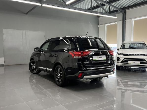 Mitsubishi Outlander III Рестайлинг 2 с пробегом 2016 года, цена 1 545 000 рублей, 231442 км, внедорожник, Автокод Объявления