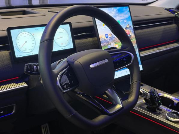 Jaecoo J7 I с пробегом 2024 года, цена 3 095 000 рублей, 3700 км, внедорожник, Автокод Объявления