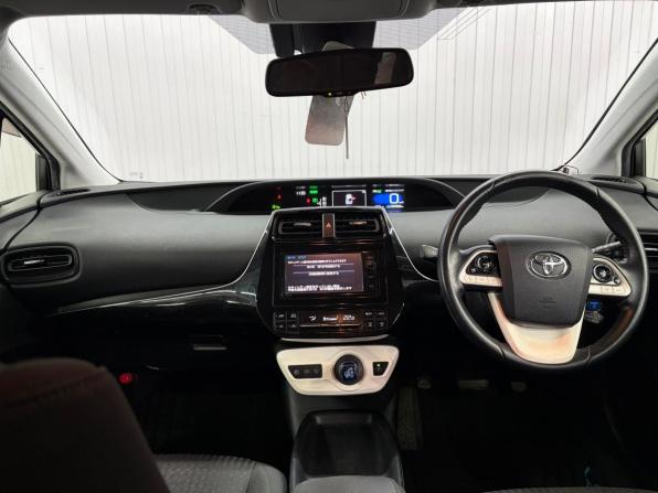 Toyota Prius IV (XW50) с пробегом 2017 года, цена 1 497 000 рублей, 107380 км, лифтбек, Автокод Объявления