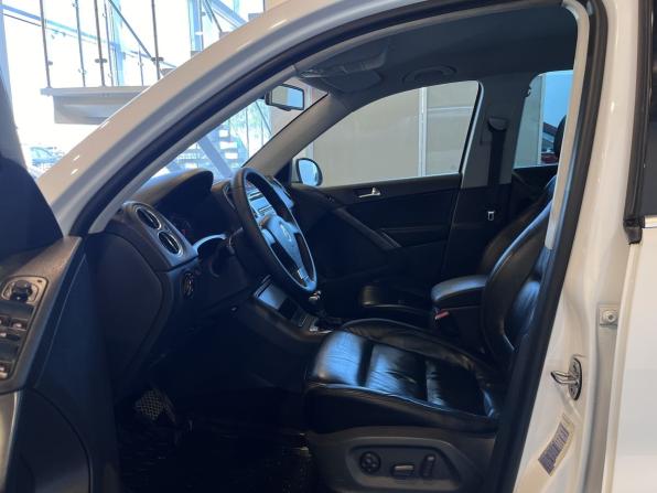 Volkswagen Tiguan I с пробегом 2008 года, цена 799 000 рублей, 291682 км, внедорожник, Автокод Объявления