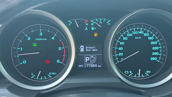 Toyota Land Cruiser 200 Series с пробегом 2008 года, цена 3 010 000 рублей, 177964 км, внедорожник, Автокод Объявления