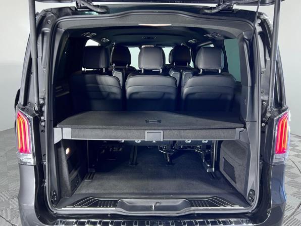 Mercedes-Benz V-Класс III (W447) Рестайлинг 2 с пробегом 2024 года, цена 10 899 000 рублей, 9692 км, минивэн, Автокод Объявления