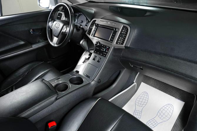 Toyota Venza I с пробегом 2014 года, цена 2 489 000 рублей, 132000 км, внедорожник, Автокод Объявления