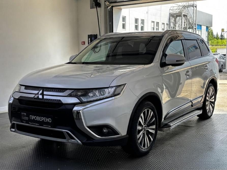 Mitsubishi Outlander III Рестайлинг 3 Уфа  - изображение 1