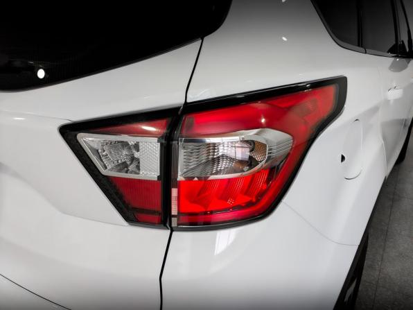 Ford Kuga II Рестайлинг с пробегом 2017 года, цена 1 490 000 рублей, 172633 км, внедорожник, Автокод Объявления