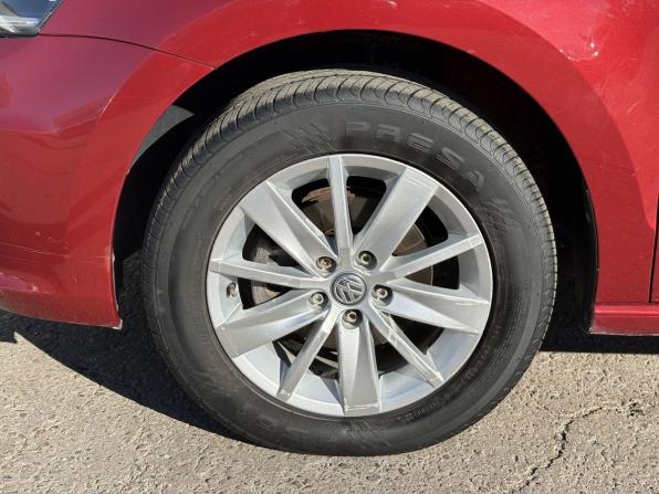 Volkswagen Polo V с пробегом 2015 года, цена 849 000 рублей, 104995 км, седан, Автокод Объявления