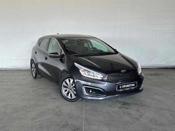 Kia Ceed II Рестайлинг с пробегом 2017 года, цена 1 425 000 рублей, 118818 км, хэтчбек, Автокод Объявления